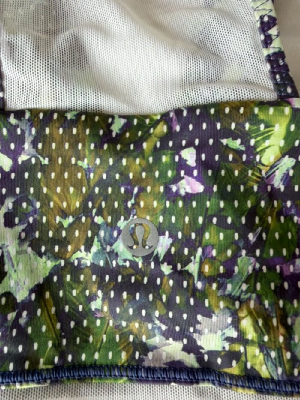 Lululemon Yoga Tank - Picture 5 of 8